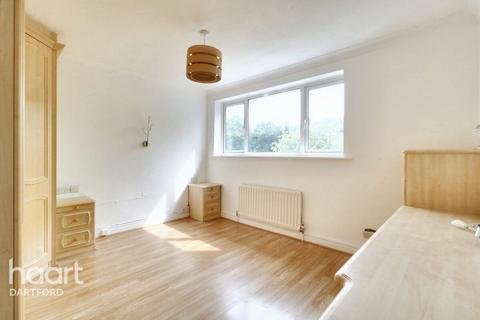 40 Whenman Avenue, Bexley, DA5 2BS