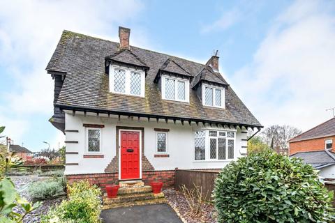 3 bedroom detached house to rent, Bitterne, Southampton SO18