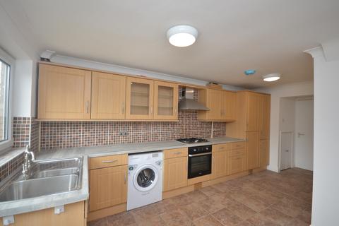 1 bedroom flat to rent, Taunton Avenue, Corby, NN18