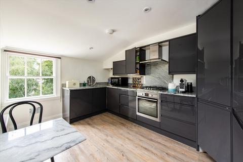 2 bedroom flat for sale, Maida Avenue, Little Venice W2