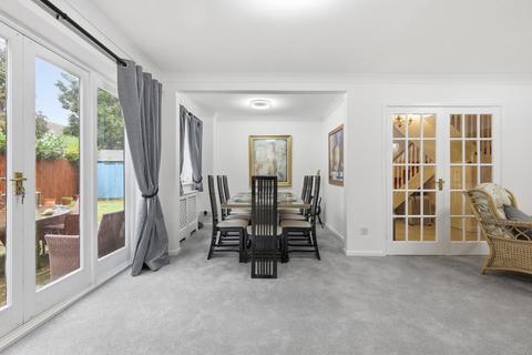 4 bedroom detached house for sale, Willow Green, Ingatestone, CM4