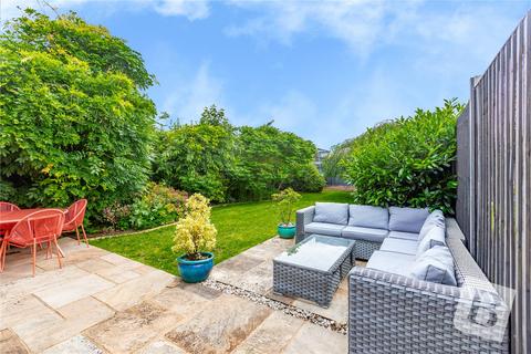 49 Clement Way, Upminster, RM14 2NX