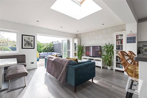 49 Clement Way, Upminster, RM14 2NX