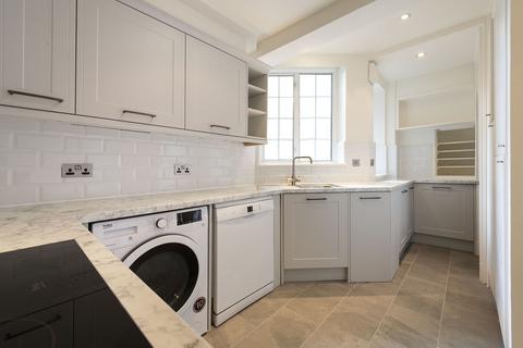 2 bedroom flat for sale, Kensington Park Gardens, London  W11