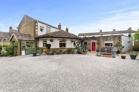 4 bedroom terraced house for sale, Halifax Road, Burnley, Lancashire