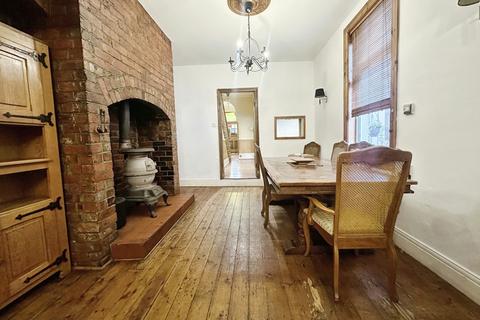 5 bedroom terraced house for sale, Stanhope Road, South Shields, NE33