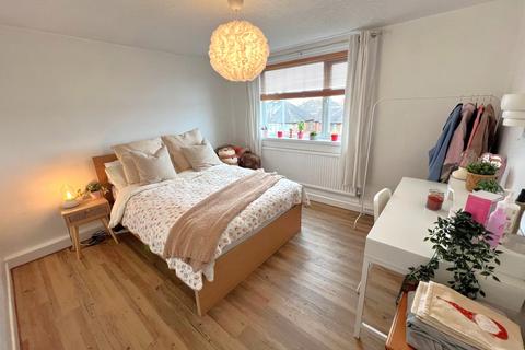 2 bedroom flat for sale, Masons Court, Beach Road, Fleetwood FY7