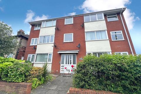 2 bedroom flat for sale, Masons Court, Beach Road, Fleetwood FY7