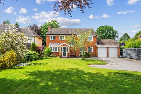 4 bedroom detached house for sale, Station Road, Balsall Common, Coventry, West Midlands, CV7