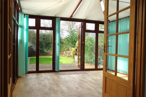59 Bathurst Road, Staplehurst, Tonbridge, TN12 0LQ