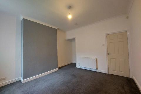 2 bedroom terraced house to rent, Palace Street, Burnley BB12