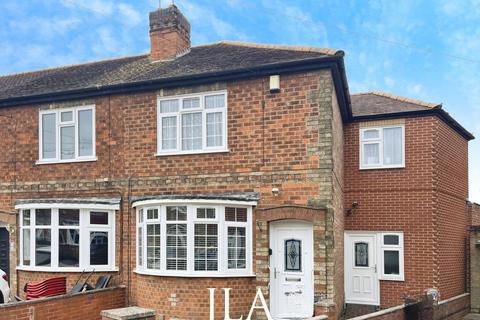 3 bedroom semi-detached house to rent, Leicester LE4