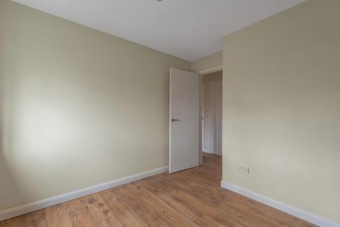 2 bedroom flat for sale, High Wycombe,  Buckinghamshire,  HP13