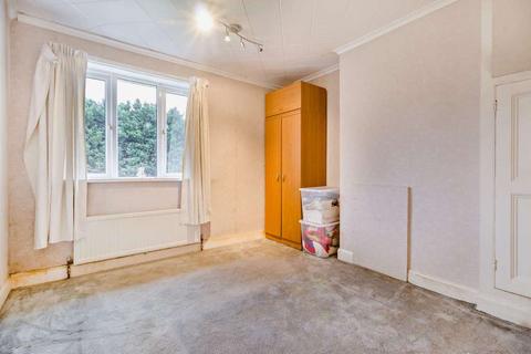 240 Burringham Road, Scunthorpe, DN17 2BH