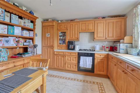 4 bedroom detached house for sale, Clacton on Sea CO16