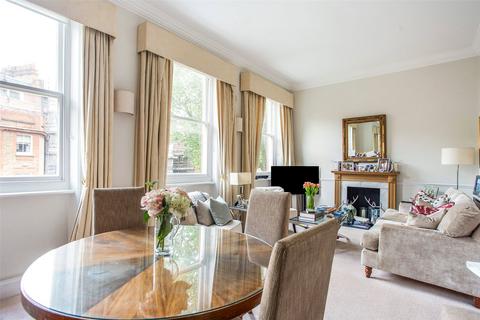 2 bedroom apartment for sale, Egerton Gardens, Knightsbridge, London, SW3