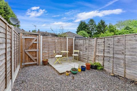 3 Dove Close, Worcester, WR4 9EA