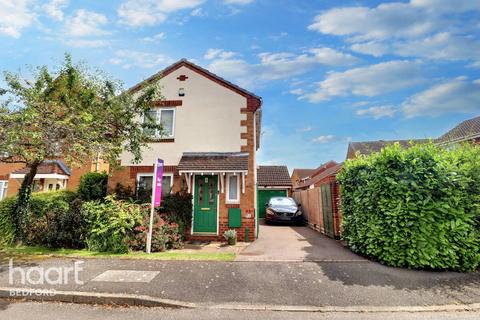 3 bedroom detached house for sale, Buttercup Close, Bedford