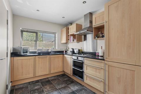 2 bedroom terraced house for sale, Basin Road, Worcester