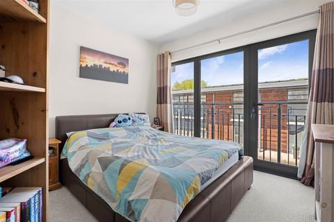 undefined, Basin Road, Worcester