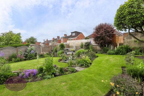 4 bedroom detached house for sale, Dawson Close, Newthorpe, Nottingham, NG16