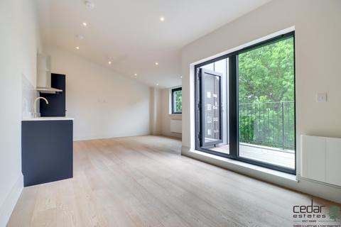 undefined, Great North Road, East Finchley N2