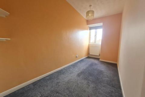 2 bedroom terraced house to rent, Aldringham Mews, Felixstowe IP11