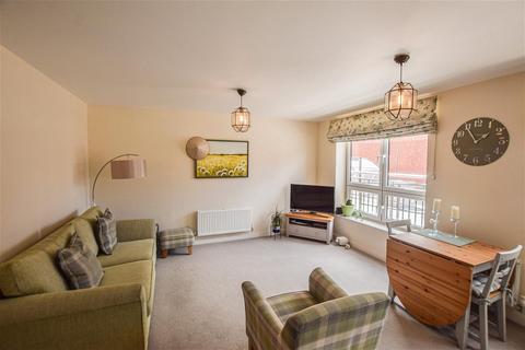 2 bedroom apartment for sale, Riverbank Court, Woodhouse Close, Worcester