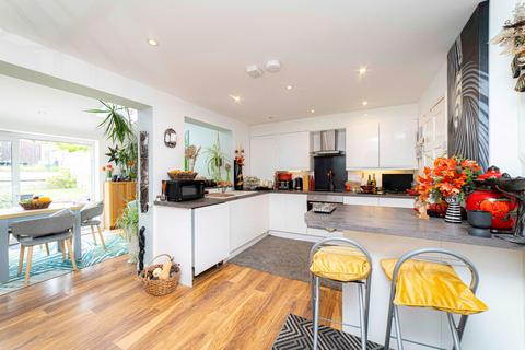37 Cedar Road, Sturry, Canterbury, CT2 0HZ