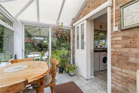12 Aston Close, Kempsey, Worcester, WR5 3JR
