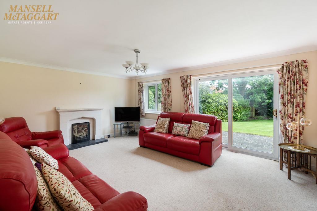Ockley Lane, Hassocks, BN6 3 bed detached bungalow for sale £895,000