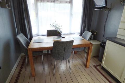 4 Catherine Close, West End, Southampton, SO30 3GS