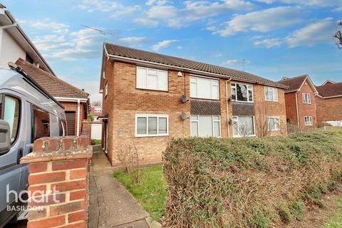 2 bedroom maisonette for sale, Alexander Road, Basildon