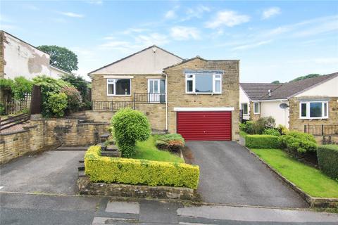 3 bedroom bungalow for sale, Ghyll Close, Steeton, BD20