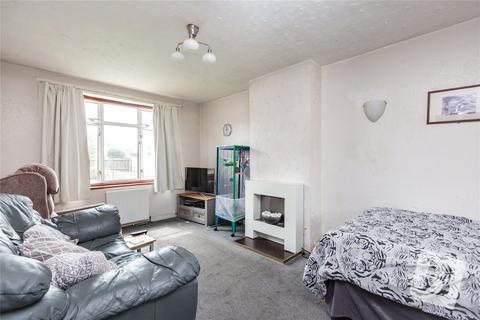 2 bedroom end of terrace house for sale, Farmway, Dagenham, RM8