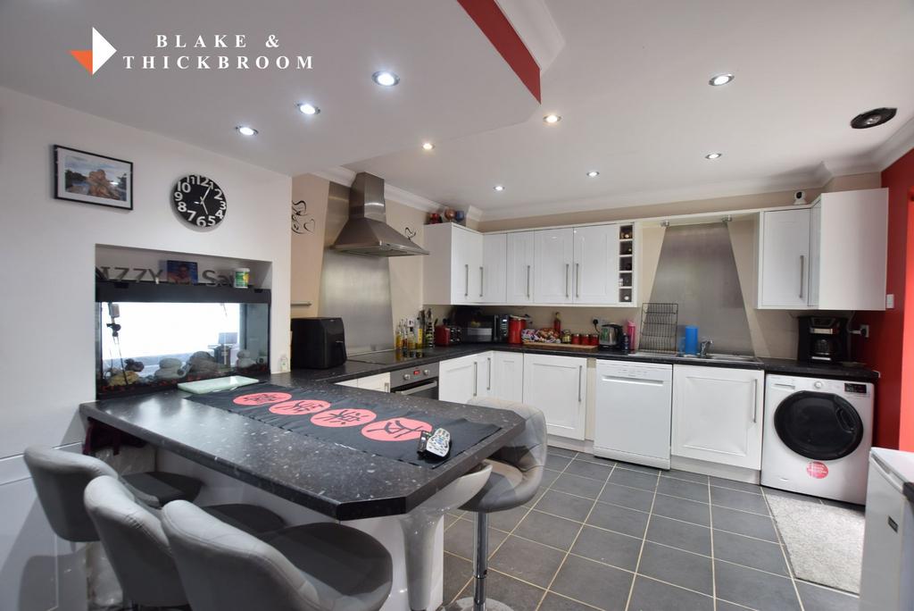 Kitchen diner