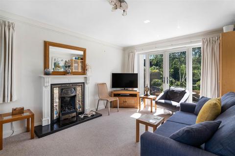 Beech Cottage, 6 Green Lane, Lower Broadheath, Worcester, WR2 6QH
