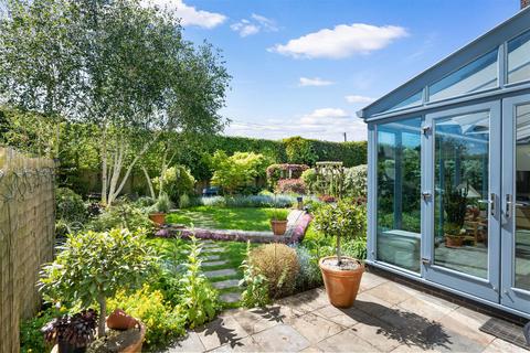 Beech Cottage, 6 Green Lane, Lower Broadheath, Worcester, WR2 6QH