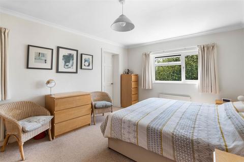 Beech Cottage, 6 Green Lane, Lower Broadheath, Worcester, WR2 6QH