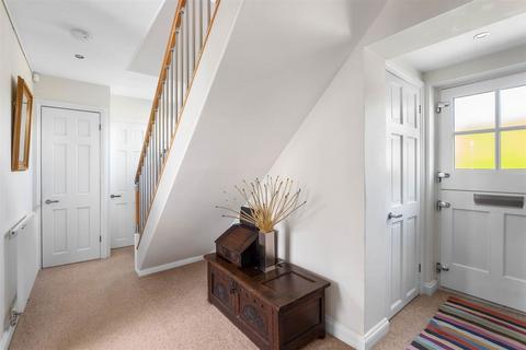 Beech Cottage, 6 Green Lane, Lower Broadheath, Worcester, WR2 6QH