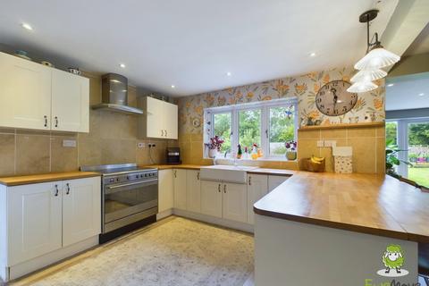 5 bedroom detached house for sale, Wildmoor Lane, Sherfield-on-Loddon, Hook, Hampshire, RG27