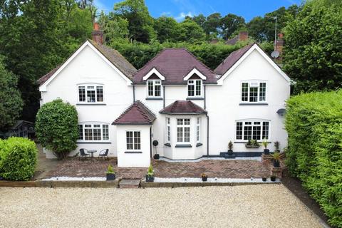 5 bedroom detached house for sale, Upper Chobham Road, CAMBERLEY GU15