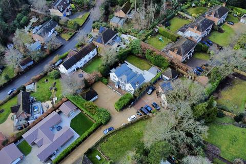 5 bedroom detached house for sale, Upper Chobham Road, CAMBERLEY GU15