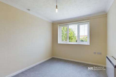 1 bedroom retirement property for sale, North Cheam SM3
