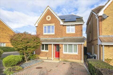 3 bedroom detached house to rent, Camomile Drive, Ludgershall