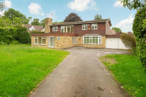 4 bedroom detached house for sale, Fledborough Road, Wetherby, West Yorkshire, LS22