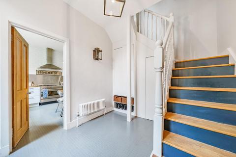 25b Abbeville Road, London, SW4 9LA