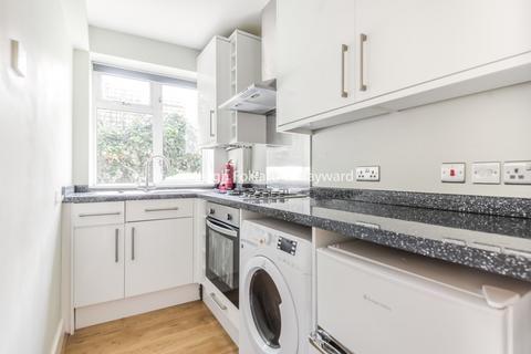 1 bedroom flat to rent, Upper Tooting Road London SW17