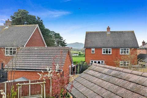 4 bedroom detached house for sale, Partletts Way, Powick