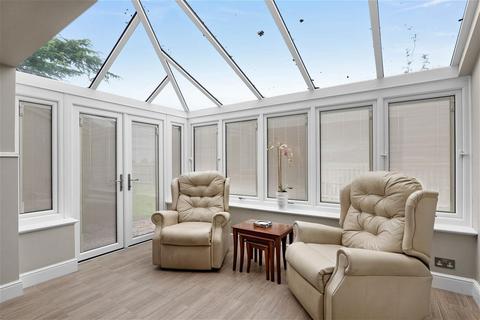 Grove End Bath Road, Broomhall, Worcester, WR5 3HS